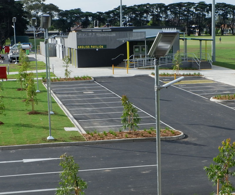 Angliss Reserve solar lighting