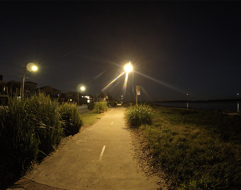 Riverside Drive solar pathway lighting
