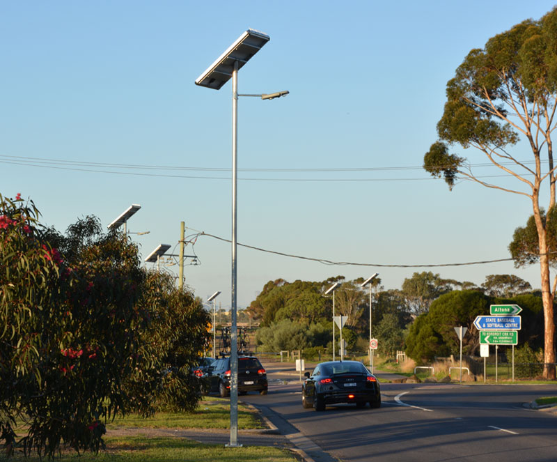 Merton Street solar lighting