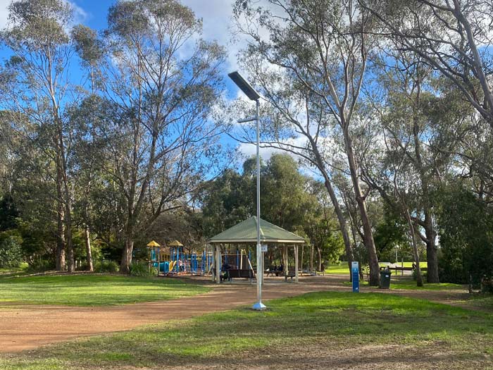 Park lights at Elizabeth bridge reserve