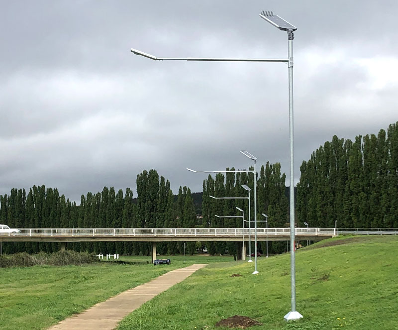 Cooma Creek solar lighting