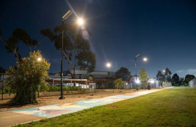 Tarneit way finding trail solar path lights