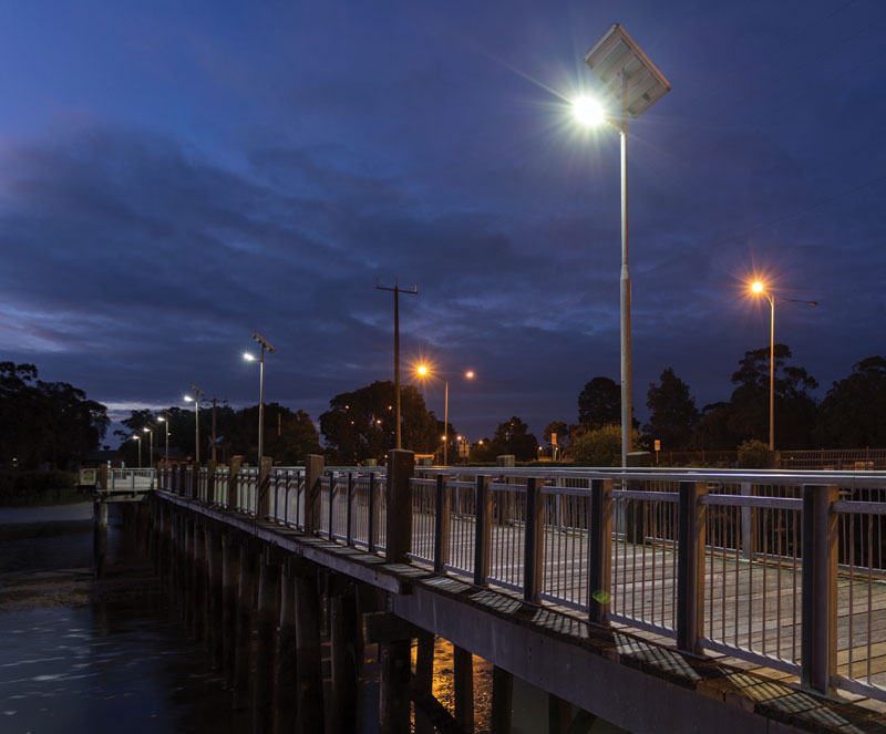 Tooradin jetty solar lighting